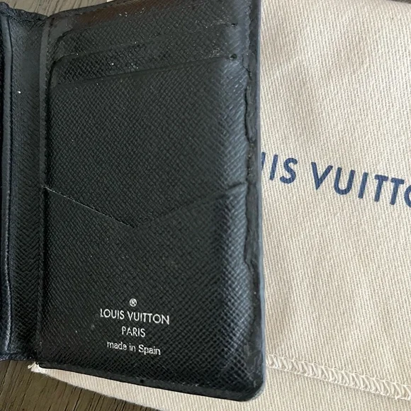 Louis Vuitton Checkered Black Bifold Wallet - Picture 5 of 7